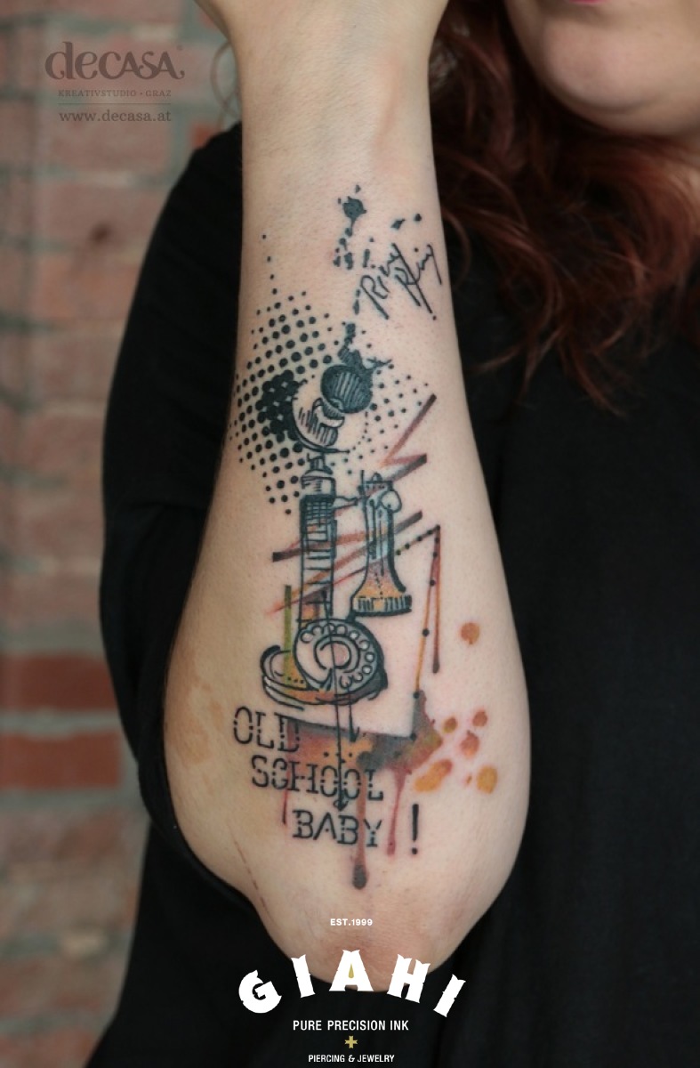 Old School Baby Phone tattoo by Carola Deutsch
