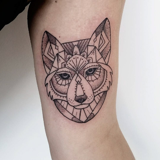 Wolf Bicep Tattoo