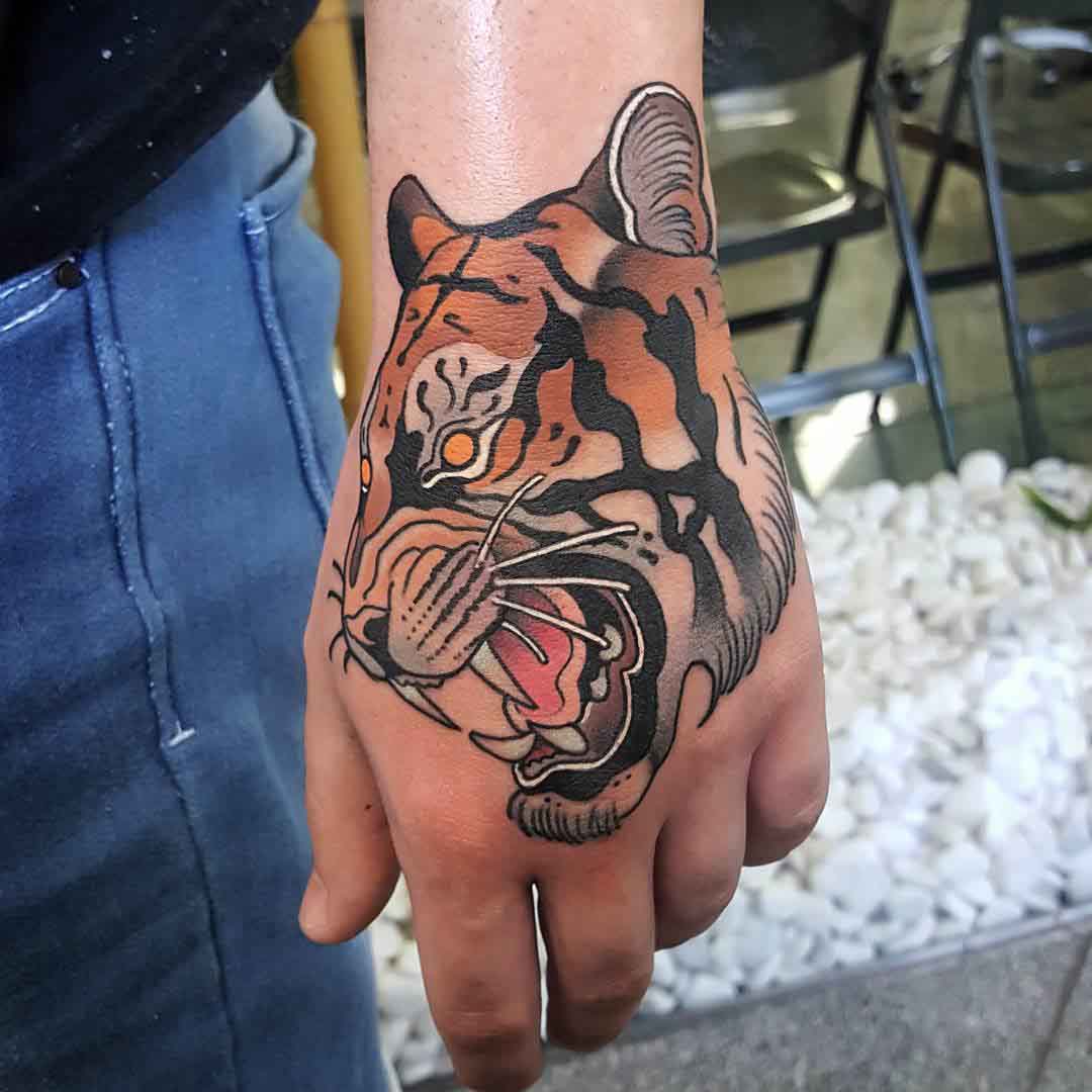 hand tattoo tiger