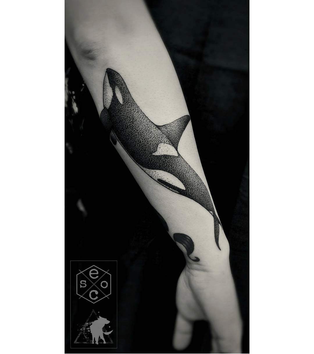 dotwork tattoo killer whale
