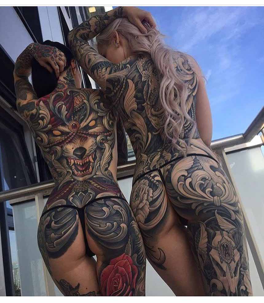 hot girls woth tattoos on backs