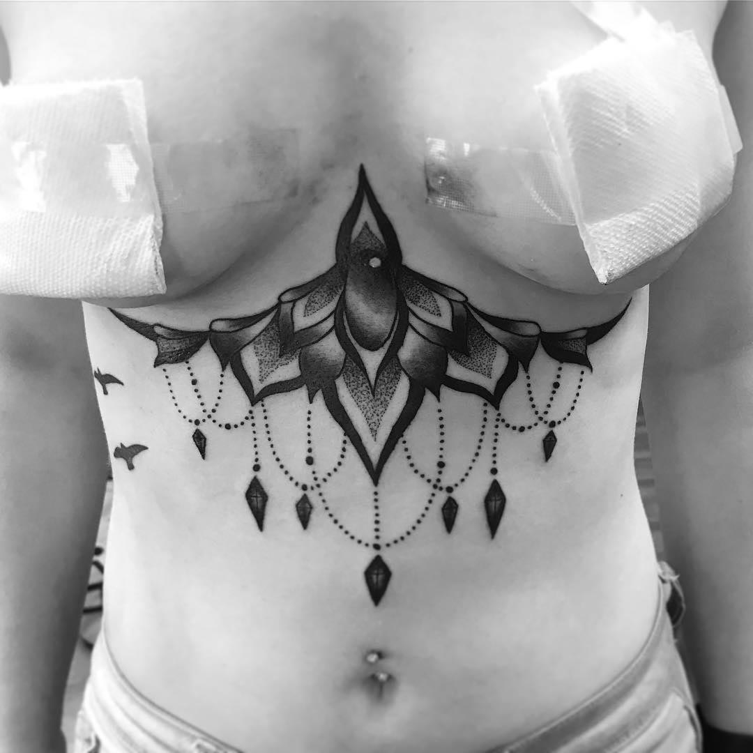 underboobs tattoo mandala